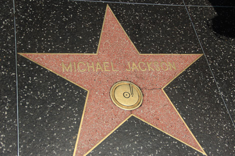 Michael Jackson, star… on sait tous de quoi!