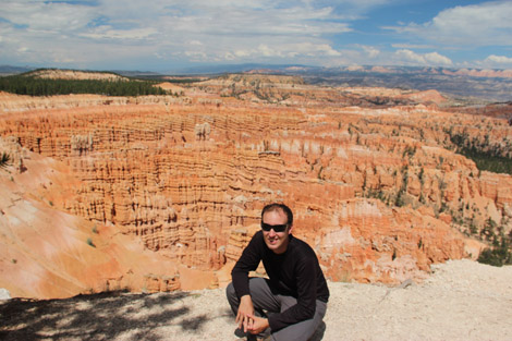 Fabien devant cheminées Bryce