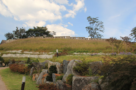 Les anciennes murailles de la ville