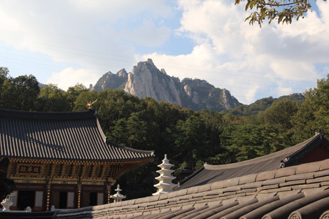 Temple et montagne