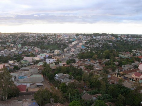 Pleiku (image internet, la ville était tellement triste qu'on a pris aucune photo)