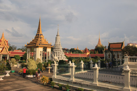 Autour de la pagode