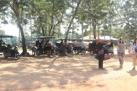 Vendeurs d'Angkor