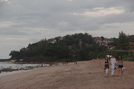 Une des plus grandes plages de Koh Lanta