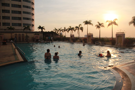 Piscine du Prince Palace, douzième étage