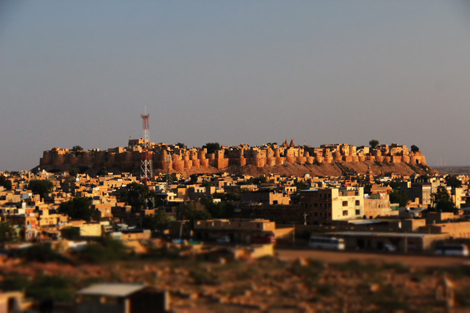 La citadelle de Jaisalmer, dans la lueur du soir