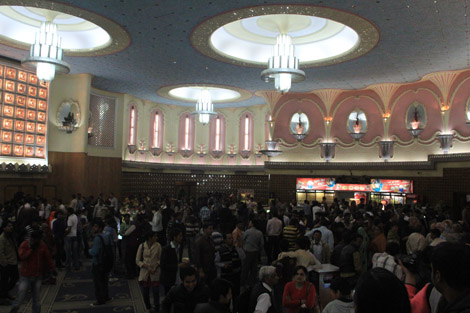 A l'intérieur du cinéma le Raj Mandir à Jaipur